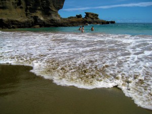 Waves at Green Sand Beach, South Point