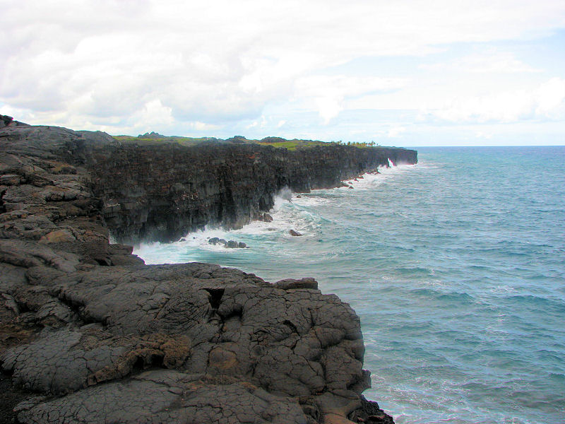 Lava sea cliffs, Chain of Craters Road