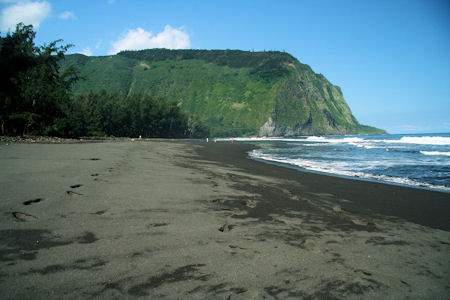 Black Sand Beach, Waipio Valley